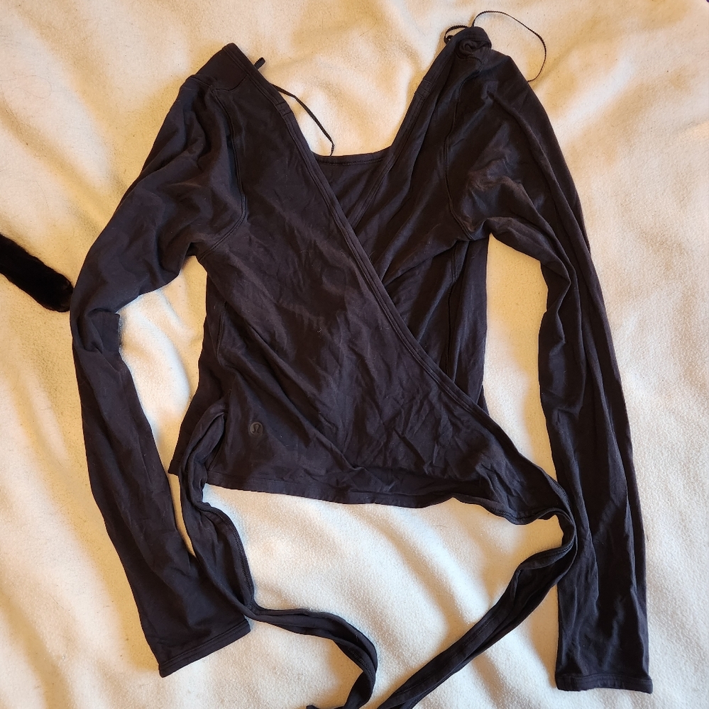 Lululemon It's a Tie Long Sleeve